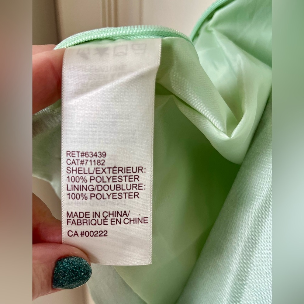 🍓 Image 18W green formal tank top. NWOT - Picture 4 of 4